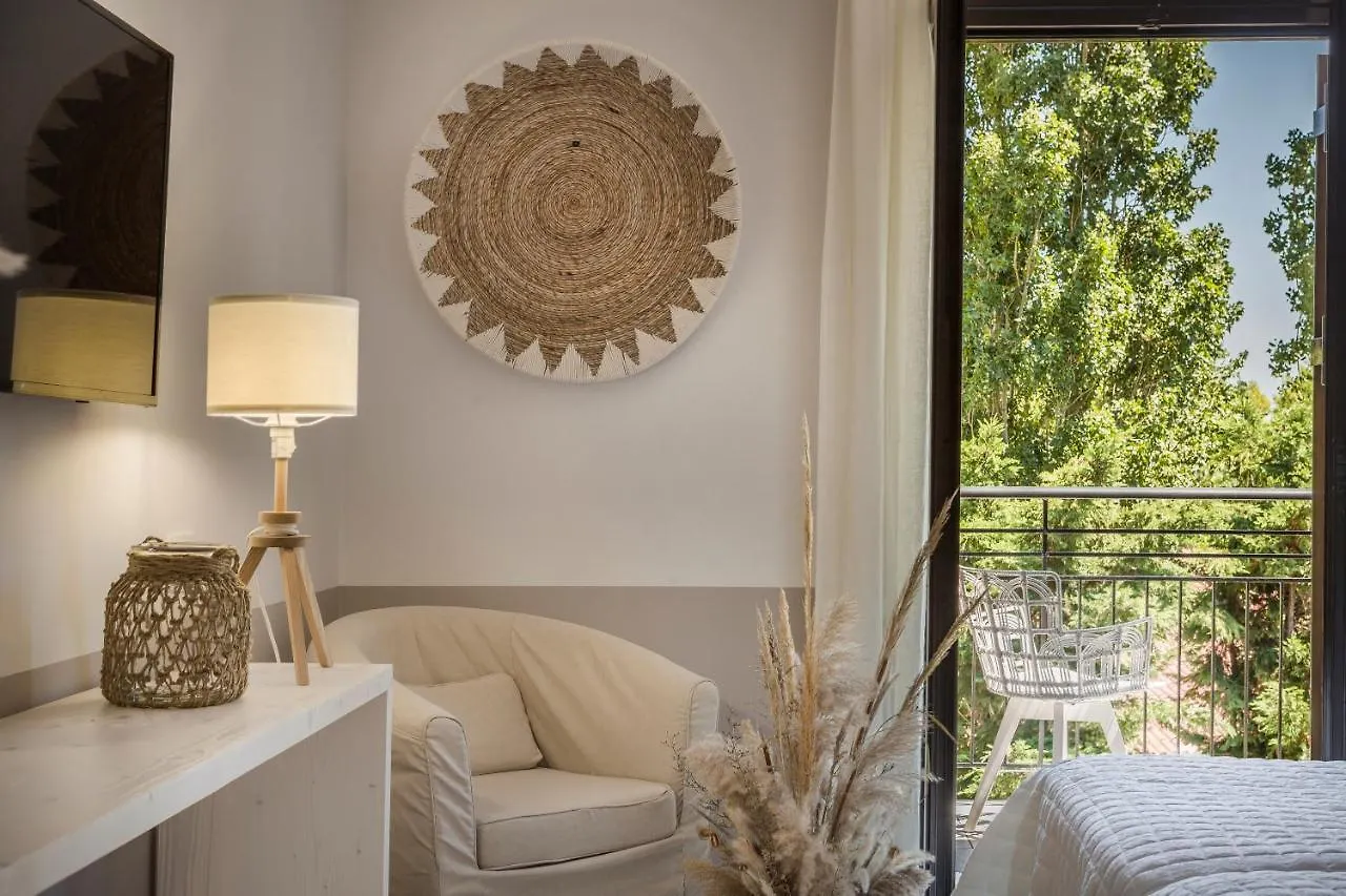 Makis Hotel Skala