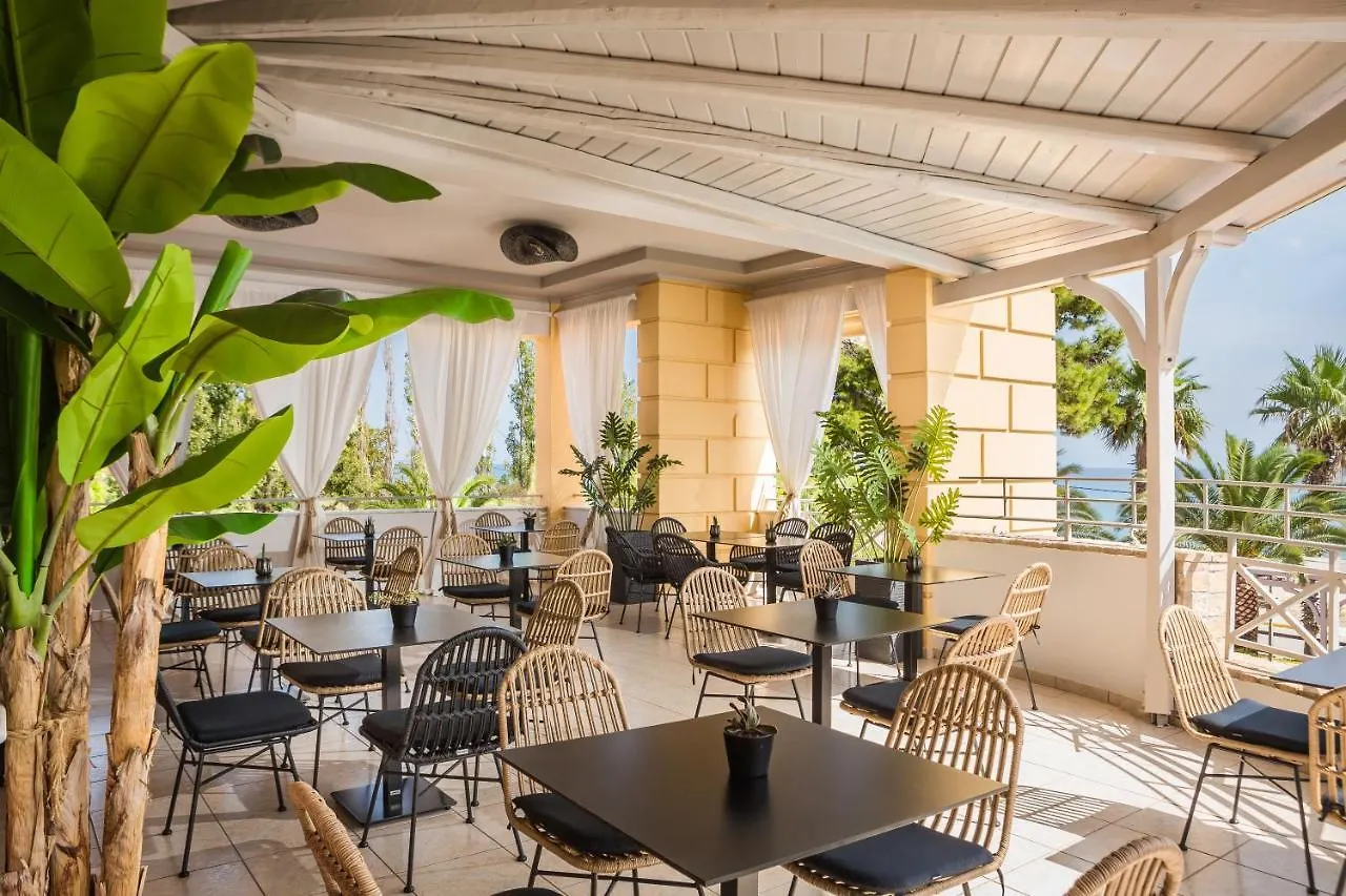 Makis Hotel Skala