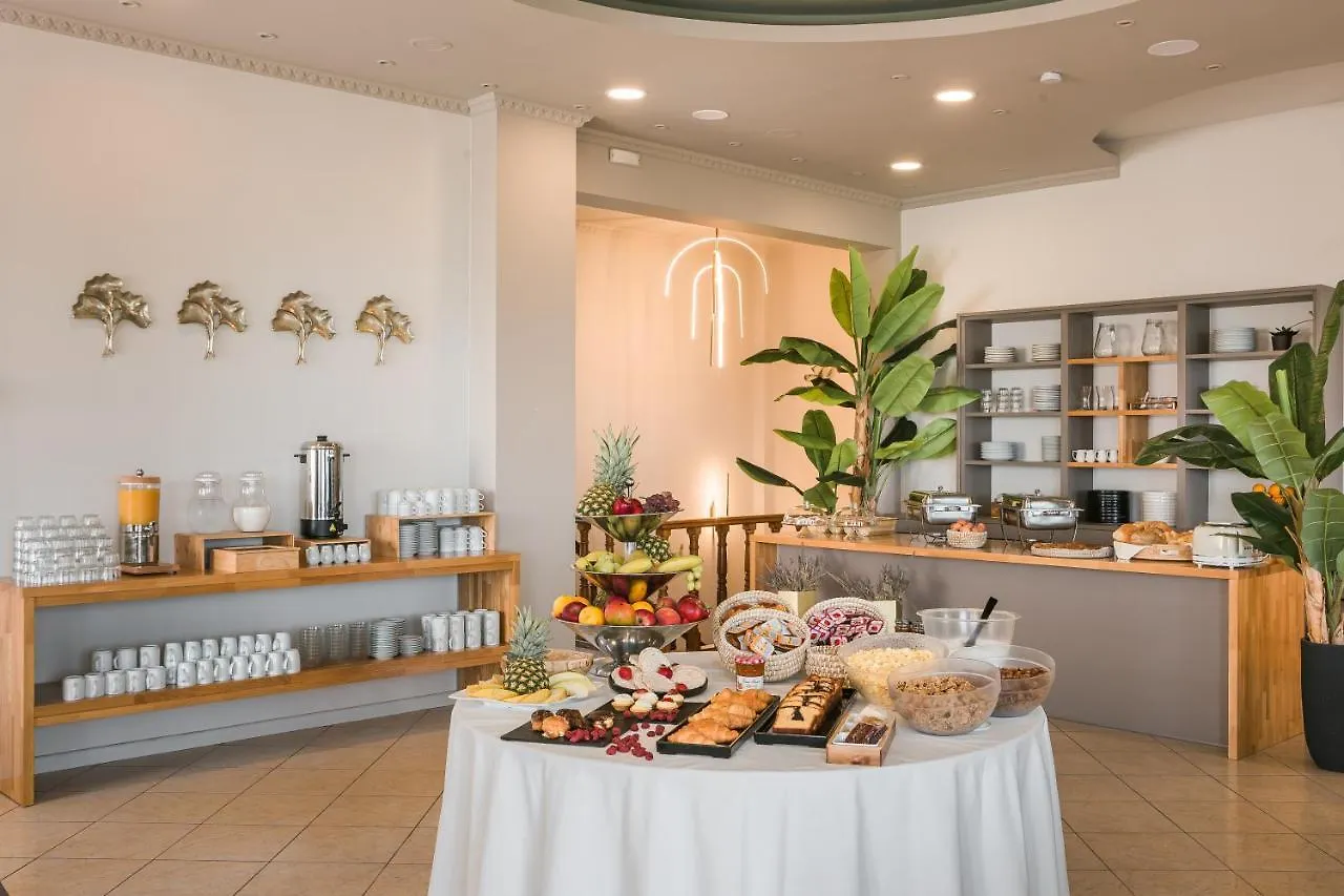 Makis Hotel Skala  Greece
