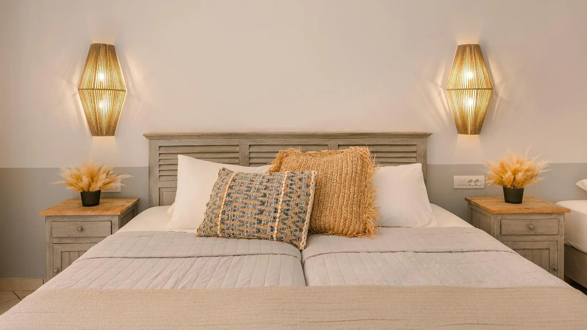Makis Hotel Skala